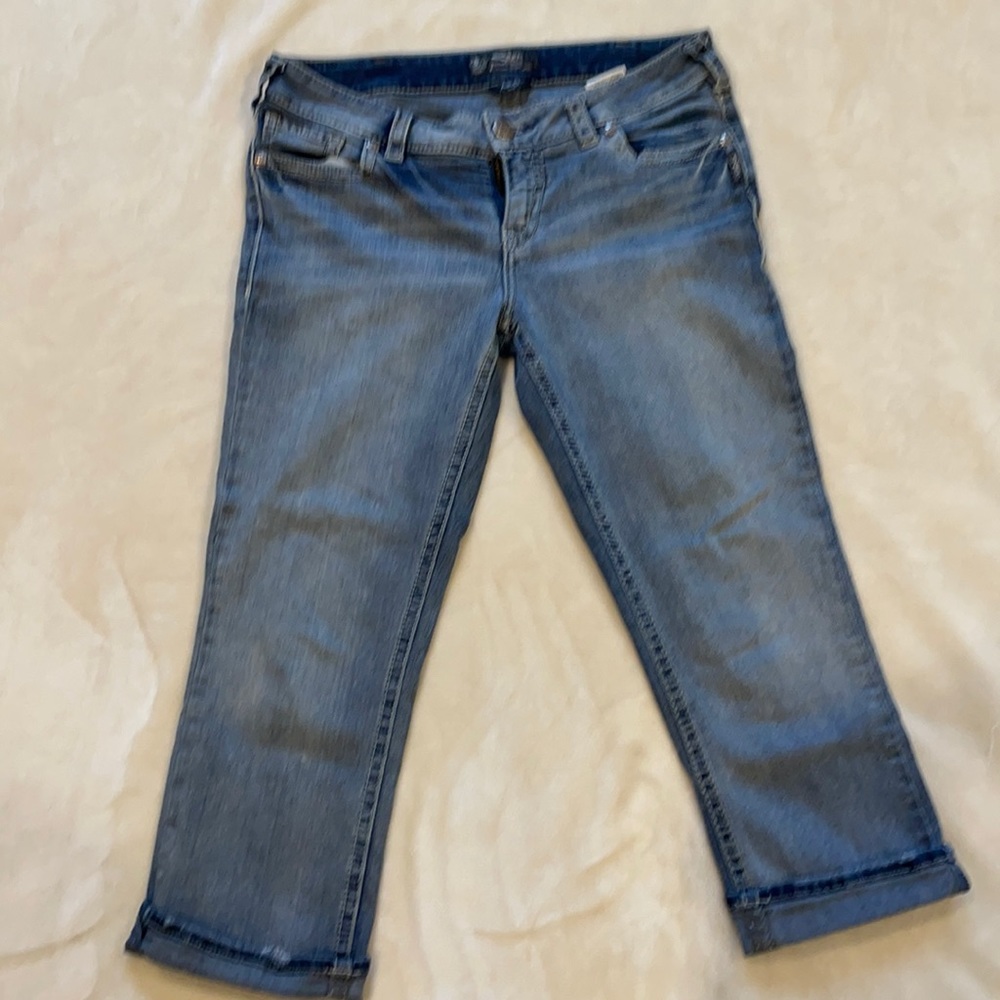 Silver Jeans Aiko Capris 31/22.5 Mid-Rise